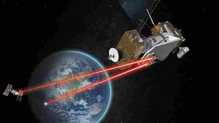 Verso le comunicazioni laser dall’orbita geostazionaria. Pronto il satellite LCRD della NASA
